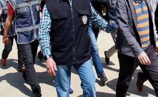 İzmir'deki FETÖ/PDY operasyonunda 15 tutuklama