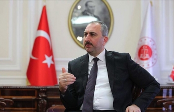 Adalet Bakanı Gül'den imam hatiplilerle ilgili sözlere tepki:
