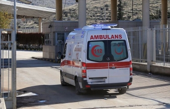PKK'lı teröristler Hakkari'de işçilere saldırdı: 1 şehit, 2 yaralı