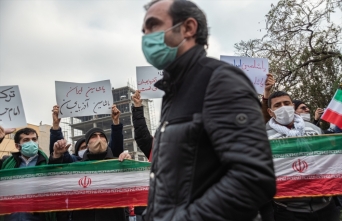 İran'ın Tebriz kentindeki Türkiye Başkonsolosluğu önünde gösteri düzenlendi