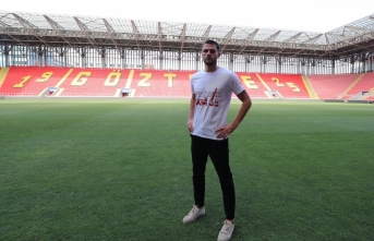 Göztepe, Belçikalı futbolcu Arslanagic'i transfer etti
