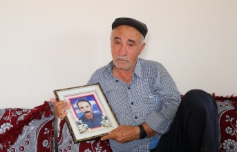 PKK'lı teröristlerin katlettiği kardeşinin acısını 34 yıldır yüreğinde taşıyor