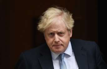 İngiltere Başbakanı Johnson ile Ukrayna Devlet Başkanı Zelenskiy telefonda görüştü