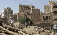 Yemen İçişleri Bakan Yardımcısının aracına silahlı saldırı