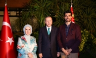 Erdoğan, sanatçı ve sporcularla iftarda buluştu