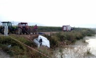 Sulama kanalına devrilen otomobilin sürücüsü öldü